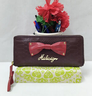 Hidesign Brown Leather Snakeskin Embossed Bow Zip Around Credit Card Wallet